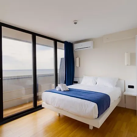 Gc Apartments Batoumi Extérieur photo