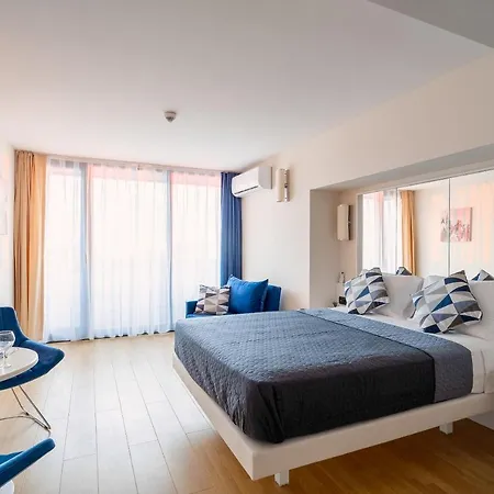 Gc Apartments Batoumi Extérieur photo