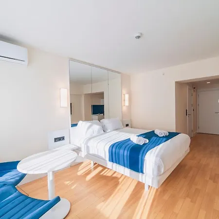 Gc Apartments Batoumi Extérieur photo